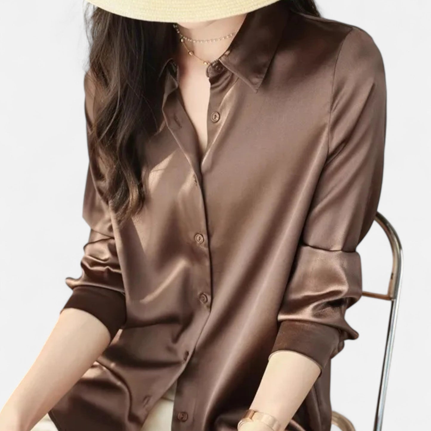 Blouse Femme Satin Col Classique Élégance