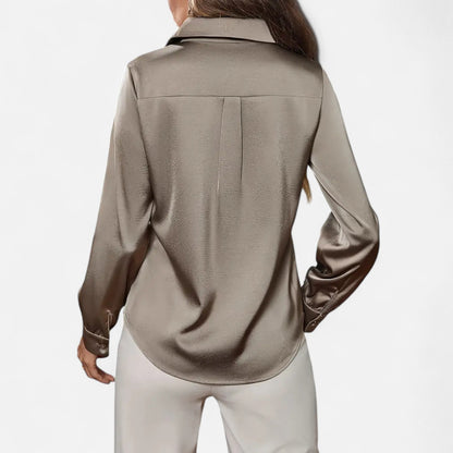 Chemise Femme Col Classique Élégance Intemporelle