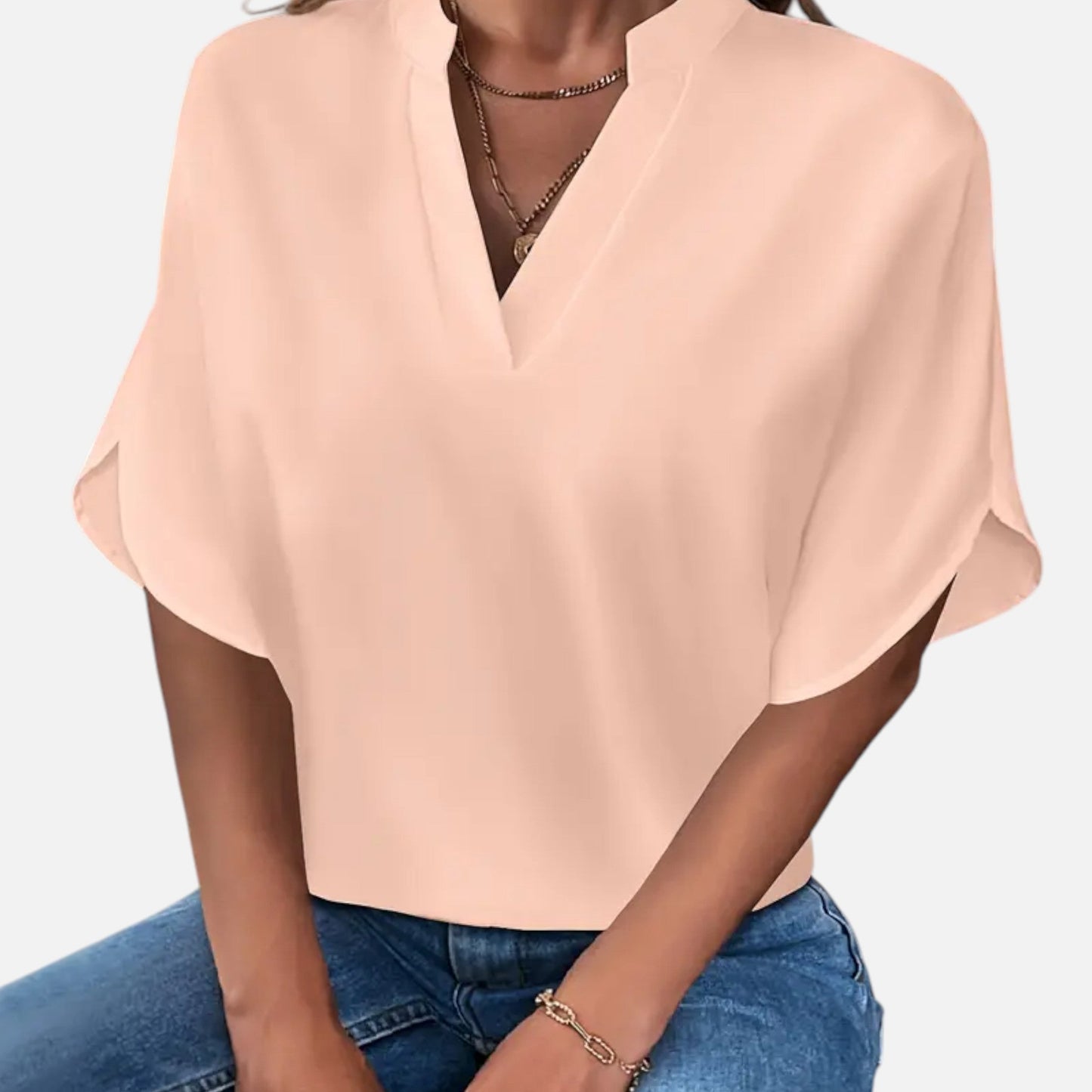 Blouse Femme Col Fendu Élégance Intemporelle